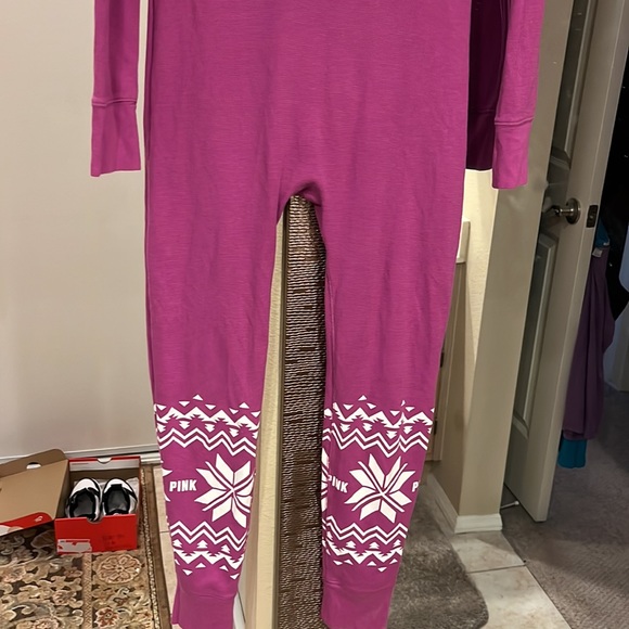 PINK onesie 💕💓❄️🩷🦄 - Picture 2 of 6